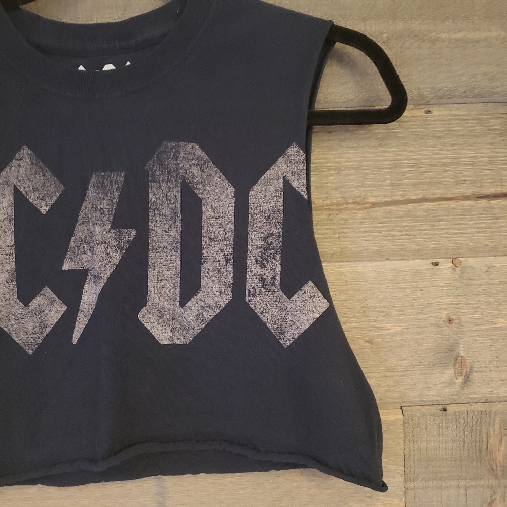 AC/DC Graphic Cotton Band Tee Small Cropped - Picture 2 of 6